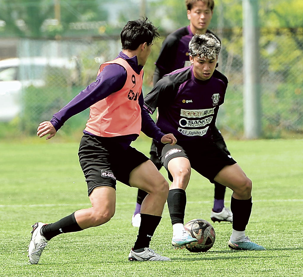 ⚽藤枝MYFCウイングバック、推進力に活路 リーグ最低4得点