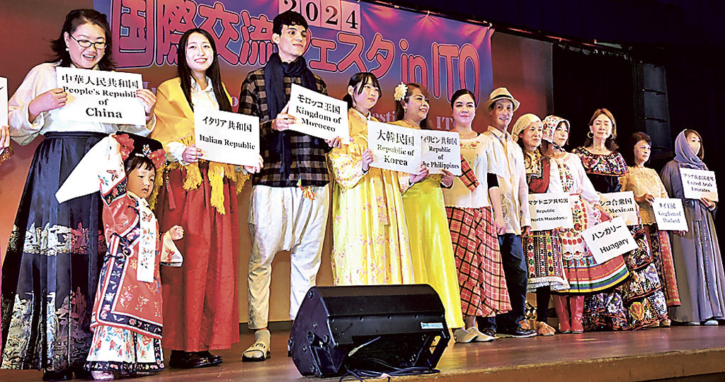 袴田 舞台衣装 相応しく｜踊り衣装・着物
