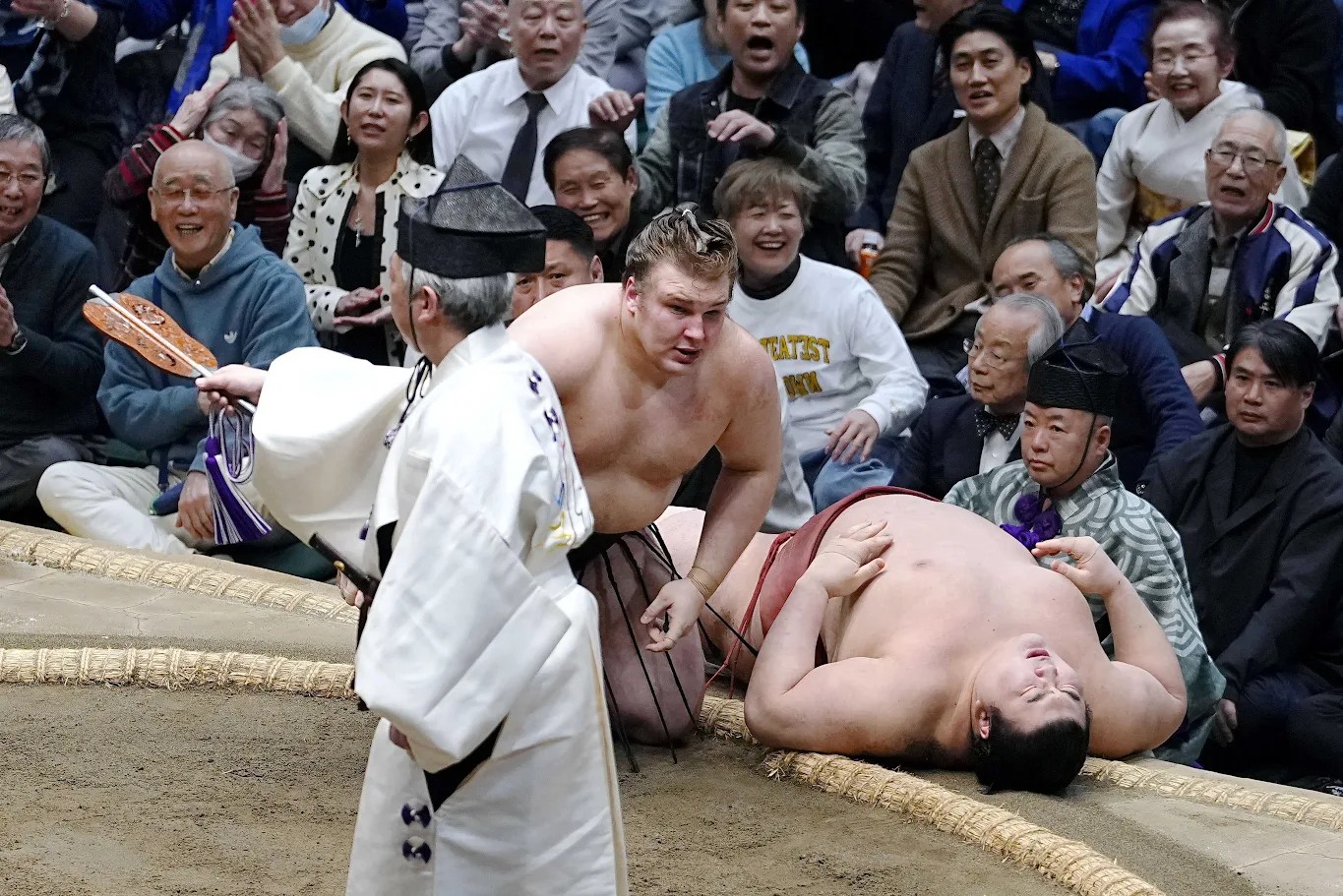 熱海富士、優勝決定戦で敗れる 大相撲初場所千秋楽 またもあと一歩で