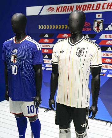 日本、ブラジル戦は白ユニホーム アウェー用、決勝T1回戦｜静岡新聞