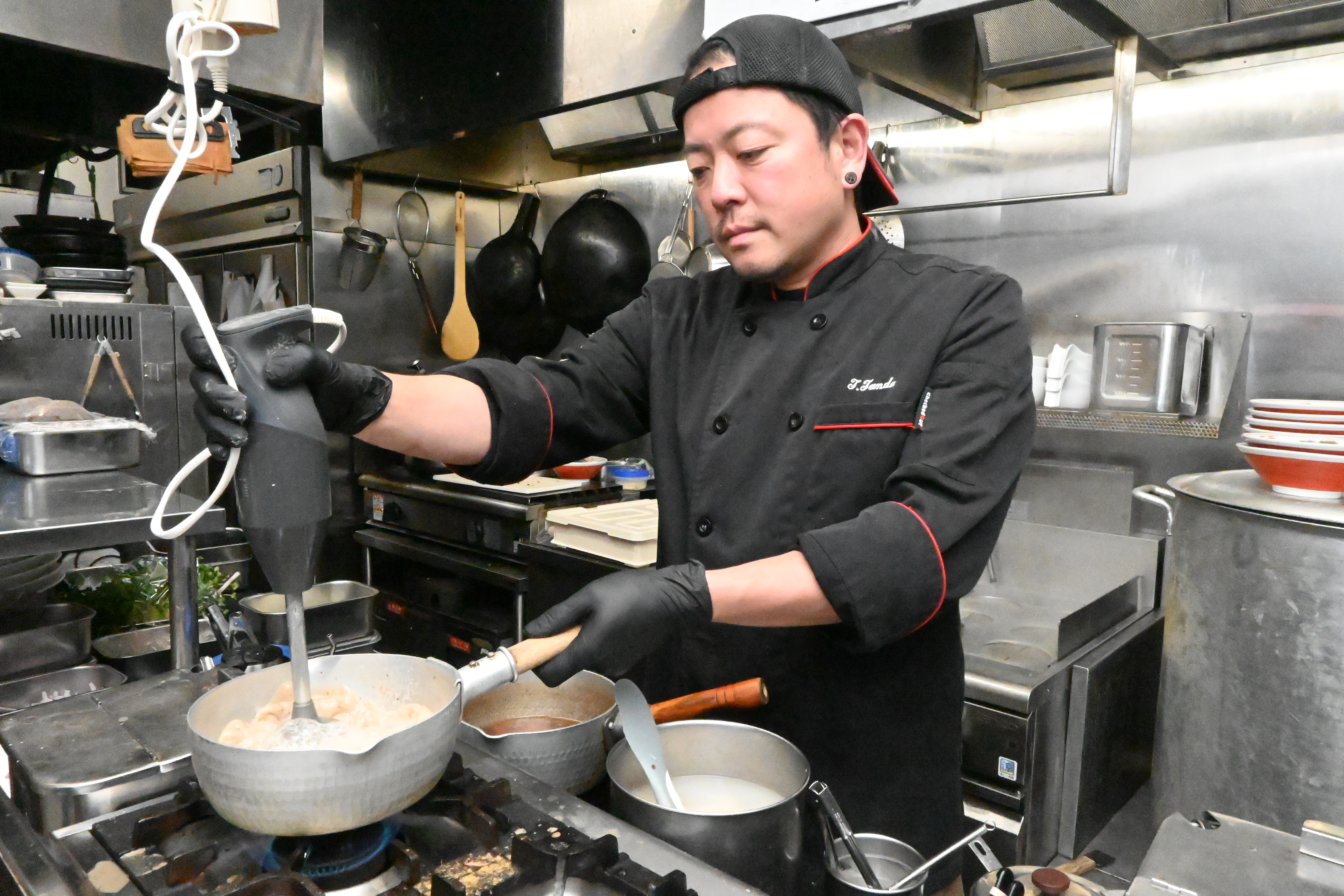 負債2000万円から再起…浜松市郊外の｢行列ラーメン店｣店主 “原点”で