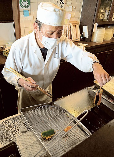 関西風串揚げ５０種以上 串よし 自家製パン粉で素材生かす 浜松 遠州ぐるっとグルメ あなたの静岡新聞