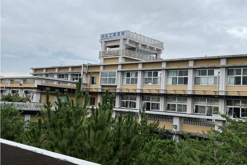 県立浜松工業高等学校校舎